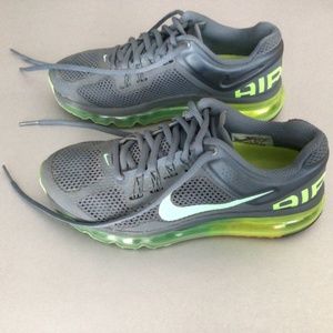 Nike Air Max Women’s sneakers Gray size 6